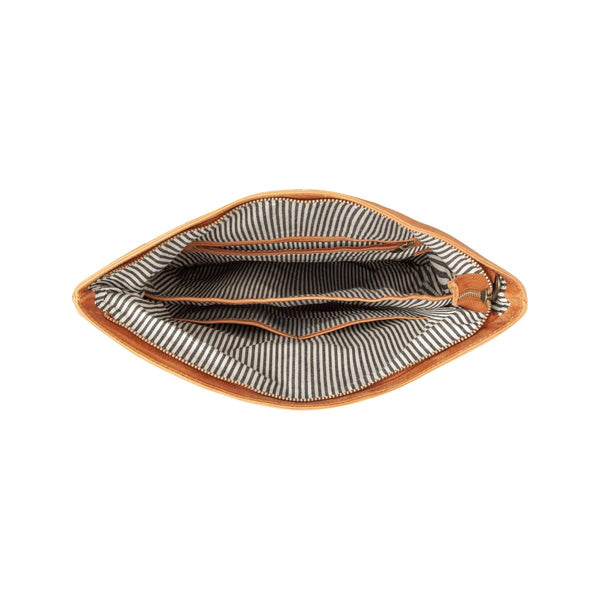 Leren rugzak Mavis 15,6 inch cognac binnenkant