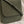 Detail van de klep, schouderband en het gedeboste logo van de Beocca Niba in groen